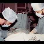 1990, műtét közben